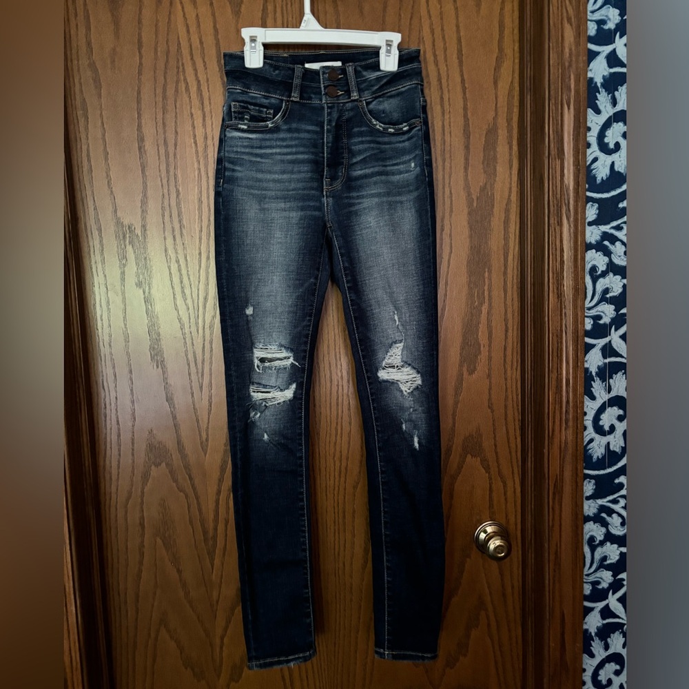 Billie buckle skinny jeans!
